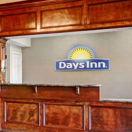 Days Inn & Suites By Wyndham Houston North - Spring Eksteriør billede