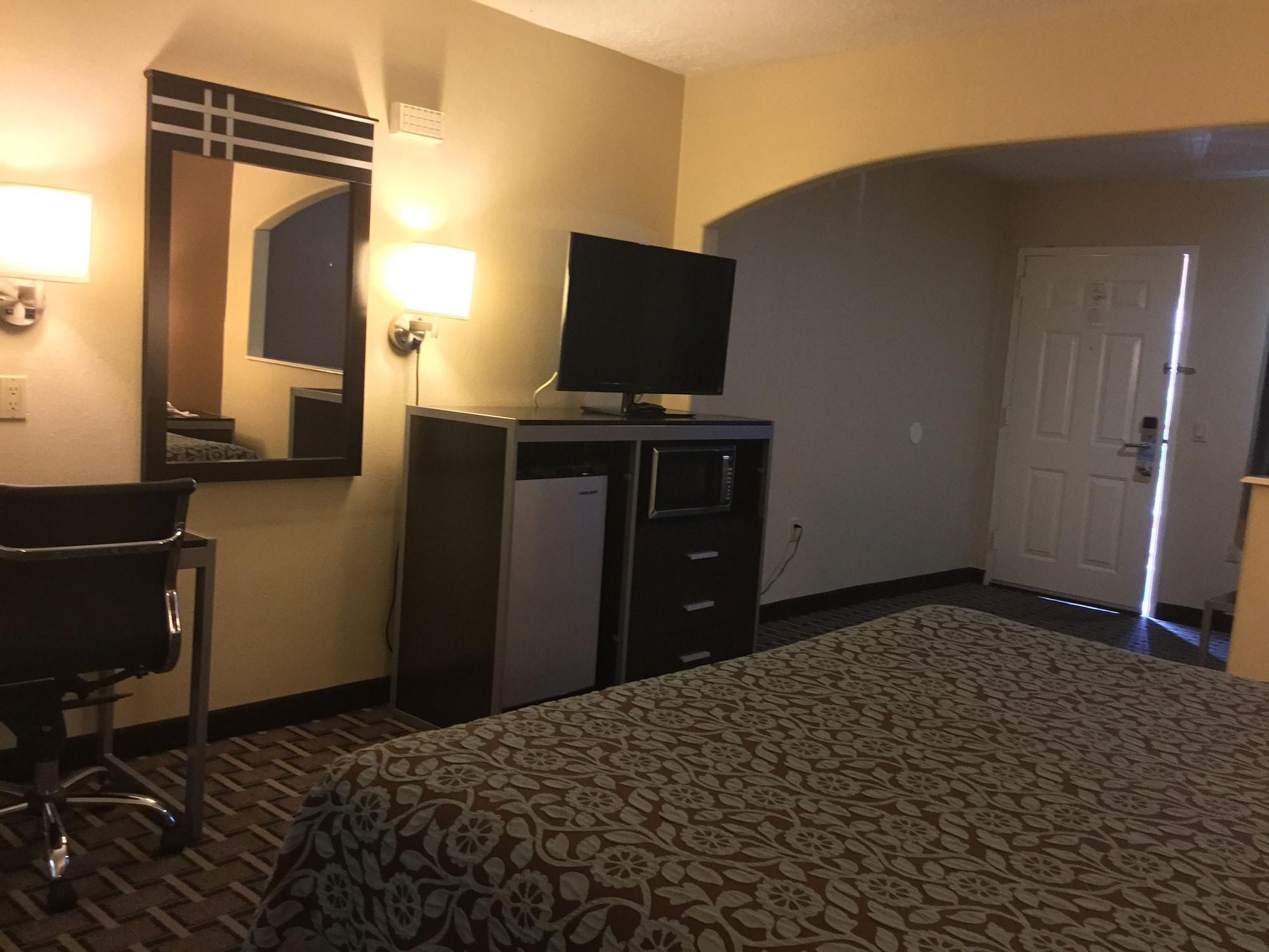 Days Inn & Suites By Wyndham Houston North - Spring Eksteriør billede