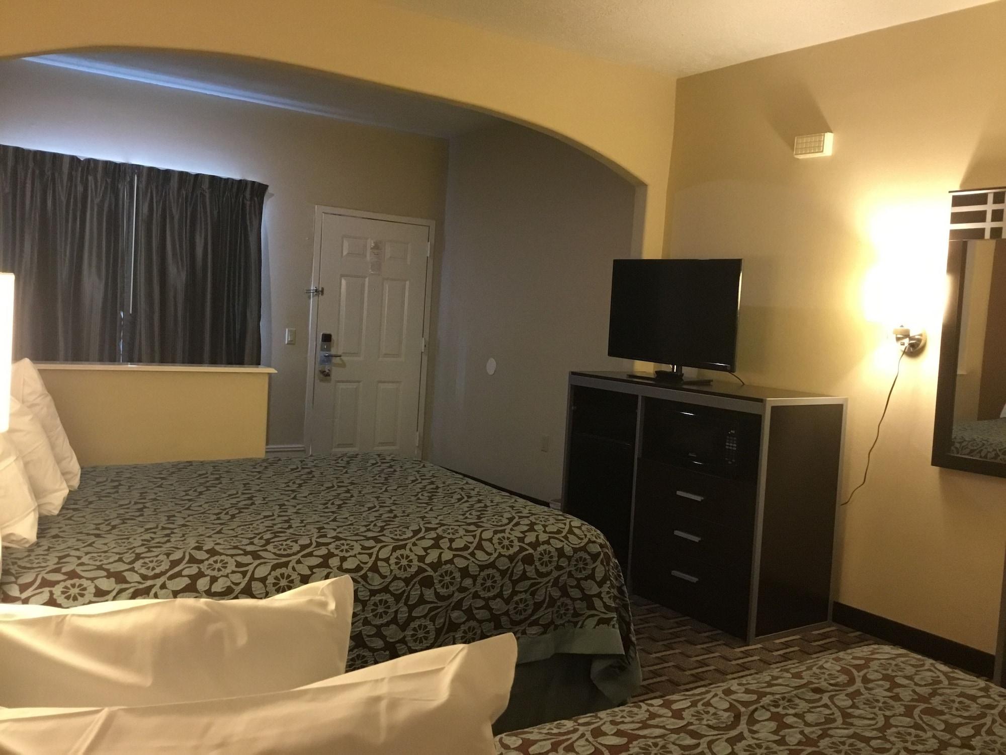 Days Inn & Suites By Wyndham Houston North - Spring Eksteriør billede