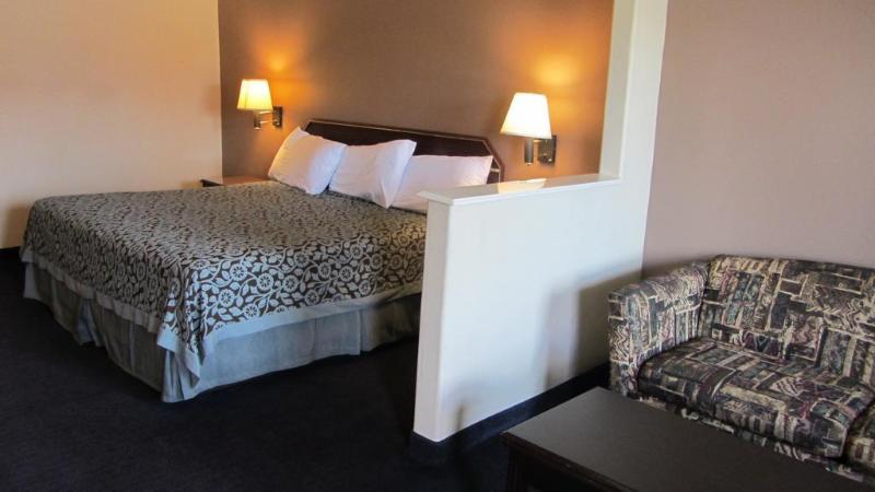 Days Inn & Suites By Wyndham Houston North - Spring Eksteriør billede